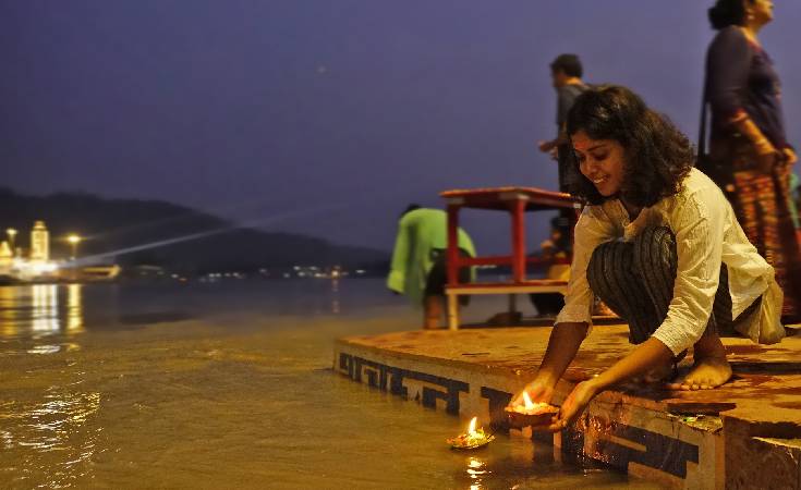 yoga-retreat-in-rishikesh