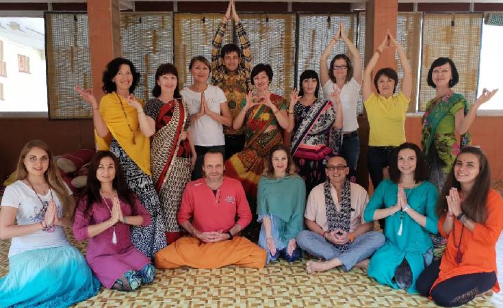 yoga-teacher-training-india