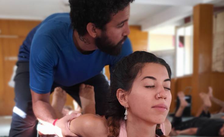 yoga-ttc-practice